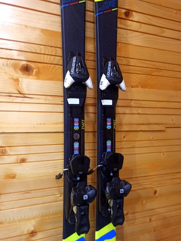 LYŽE SALOMON XRACE JR 140CM